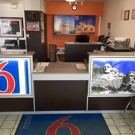 Motel 6-Mitchell, Sd Eksteriør billede