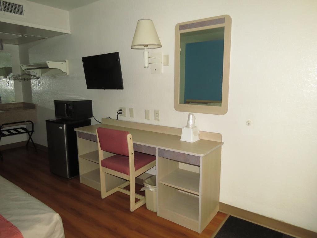 Motel 6-Mitchell, Sd Eksteriør billede