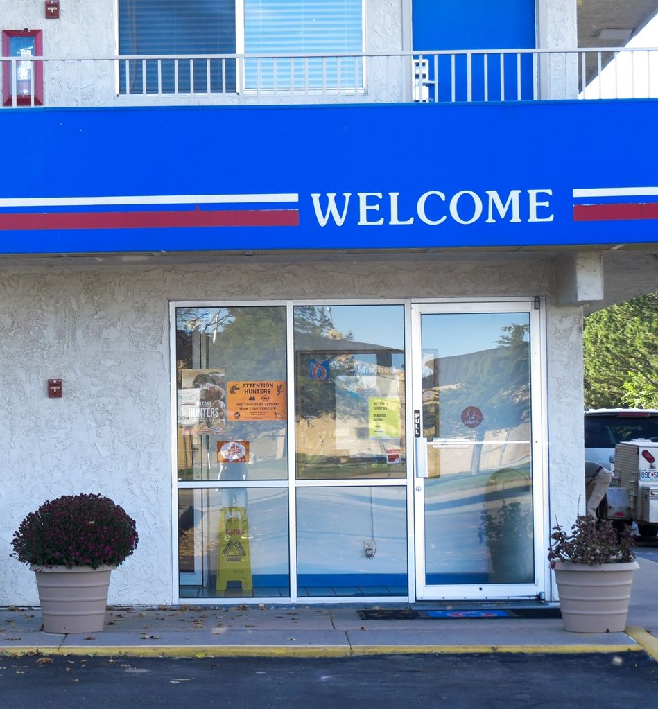 Motel 6-Mitchell, Sd Eksteriør billede
