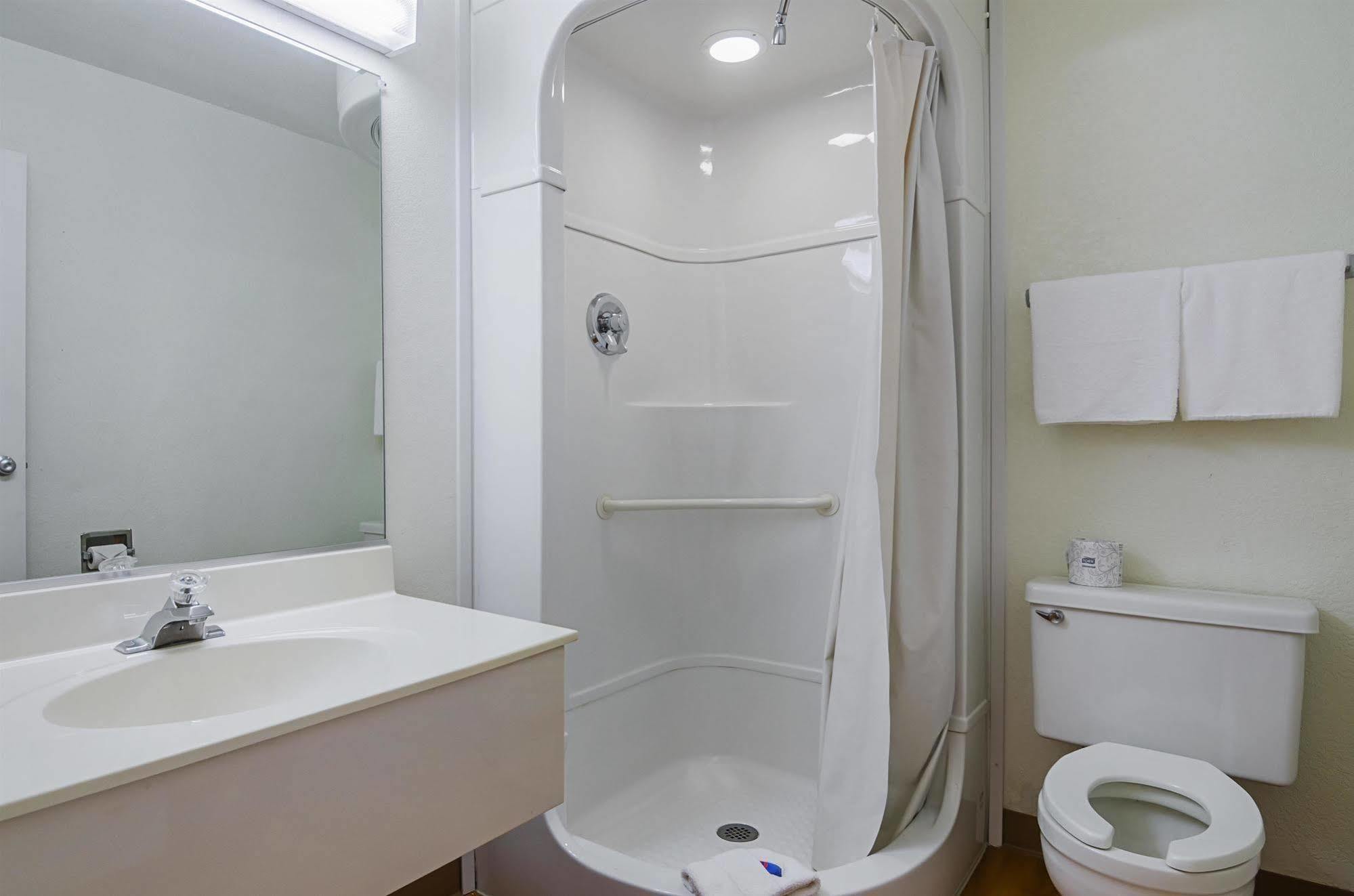Motel 6-Mitchell, Sd Eksteriør billede