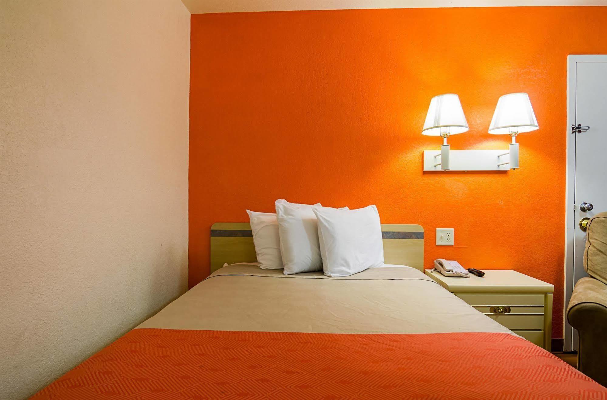 Motel 6-Mitchell, Sd Eksteriør billede